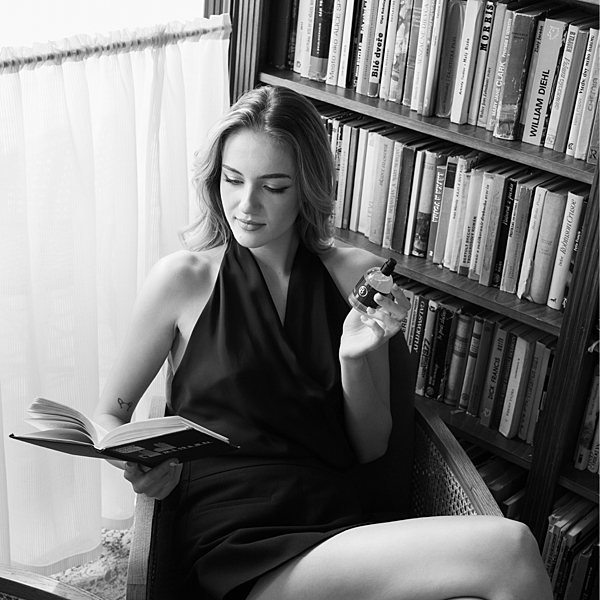 Bookarazzi EdP: Keď sa láska ku knihám zmení na vôňu